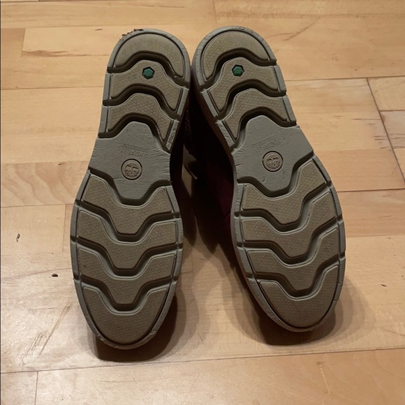wine suede Timberlands - Picture 5 of 6